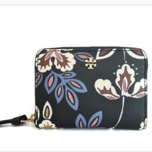 Nwt Tory Burch Hopewell Kerrington zip aro…